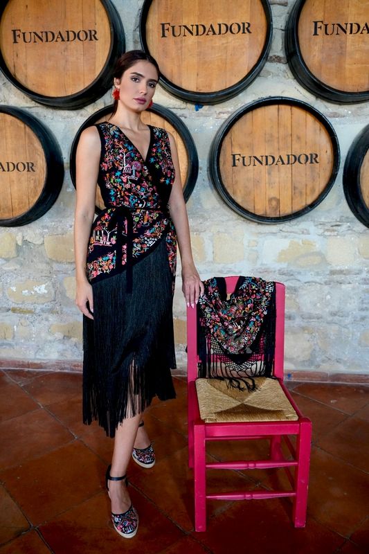 Vestido loto negro