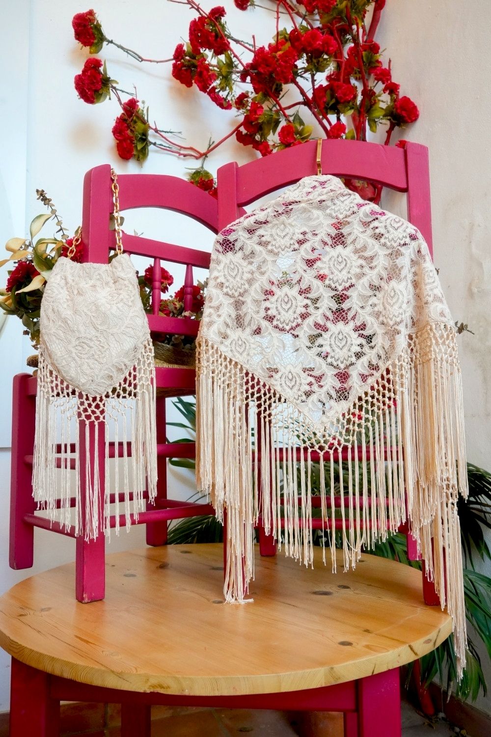 Conjunto bolso + mantón marfil