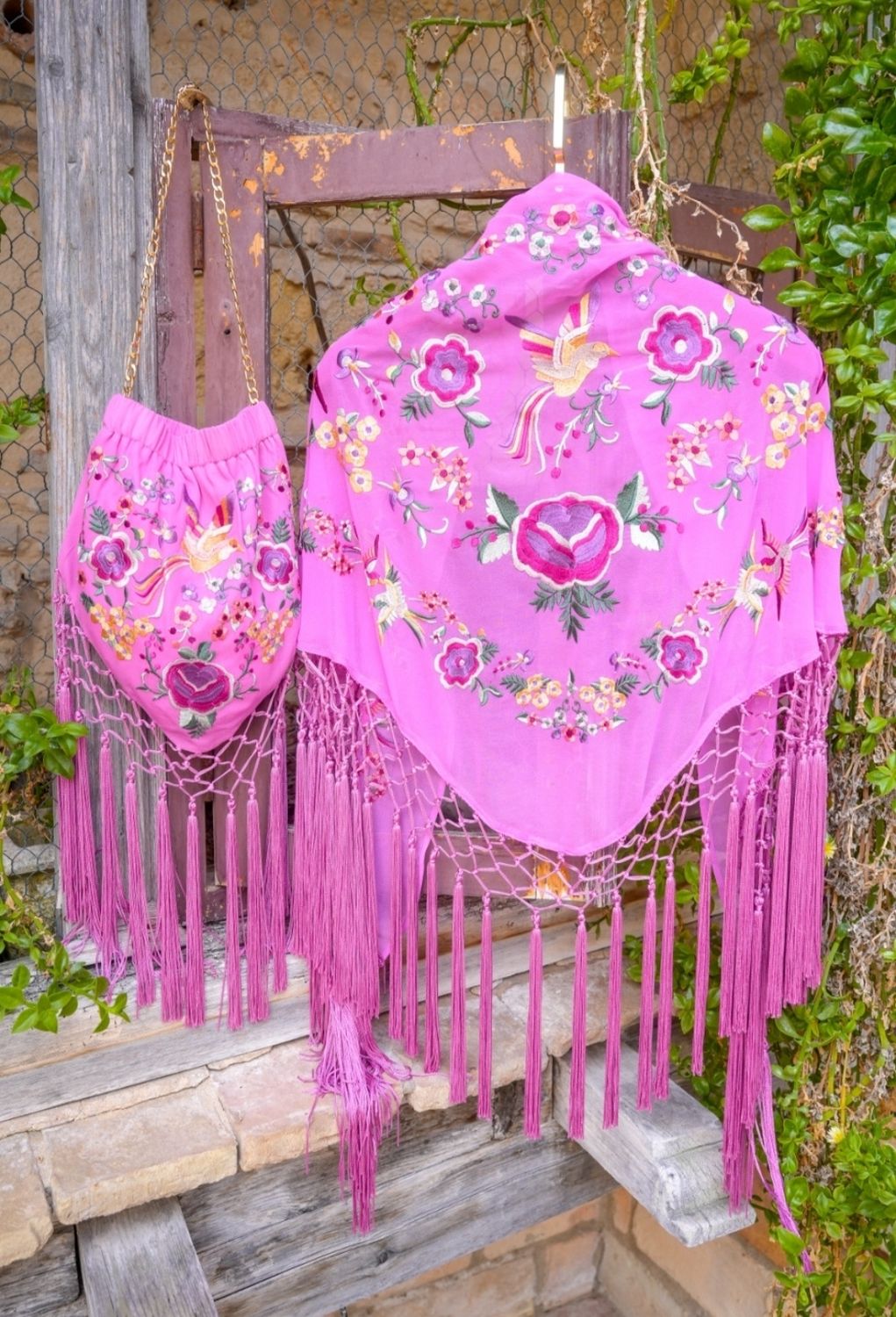 Conjunto bolso y mantoncillo Dalia
