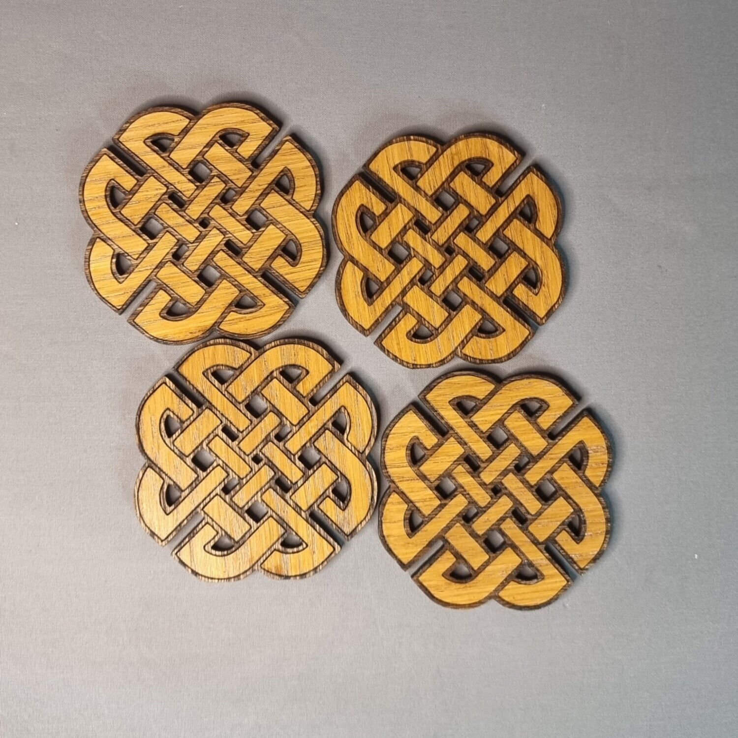Celtic Knot Oak veneer Coasters (SET OF 4)