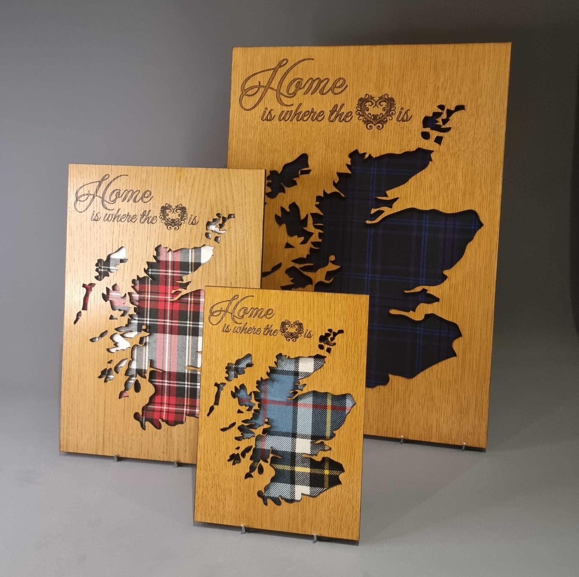 Scotland Map Oak Frame with Tartan