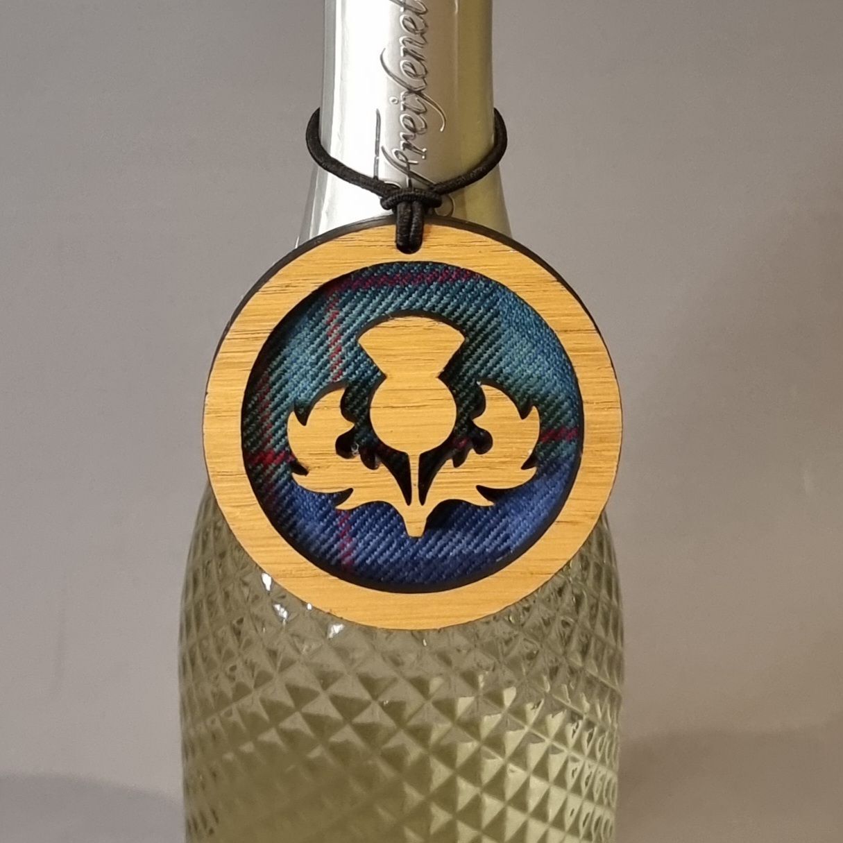 Tartan Thistle Bottle Neck Gift Tag