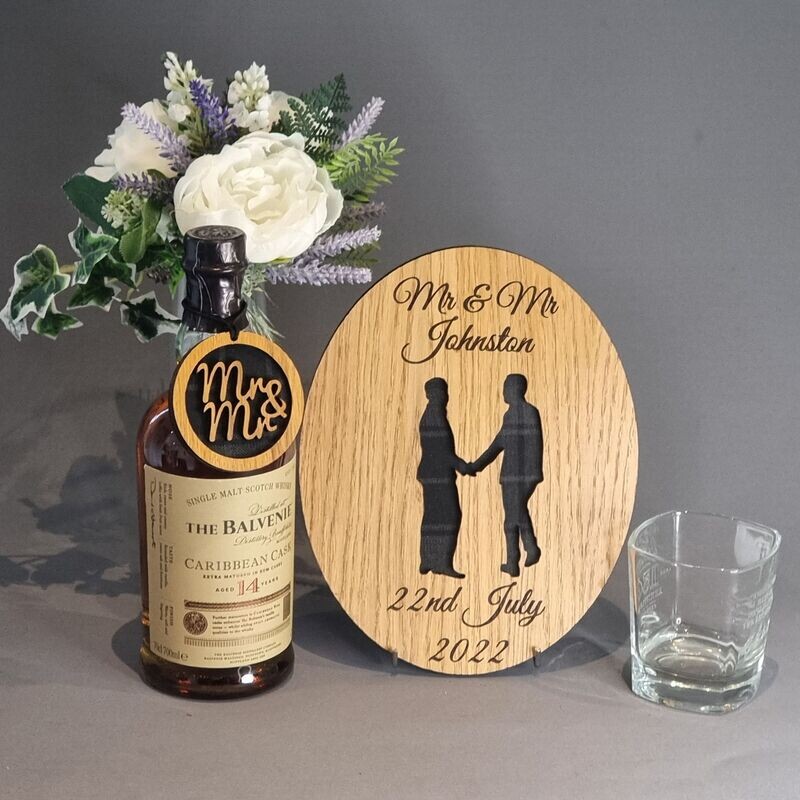 Mr & Mr Scottish couple Wee Wedding Frame - oval