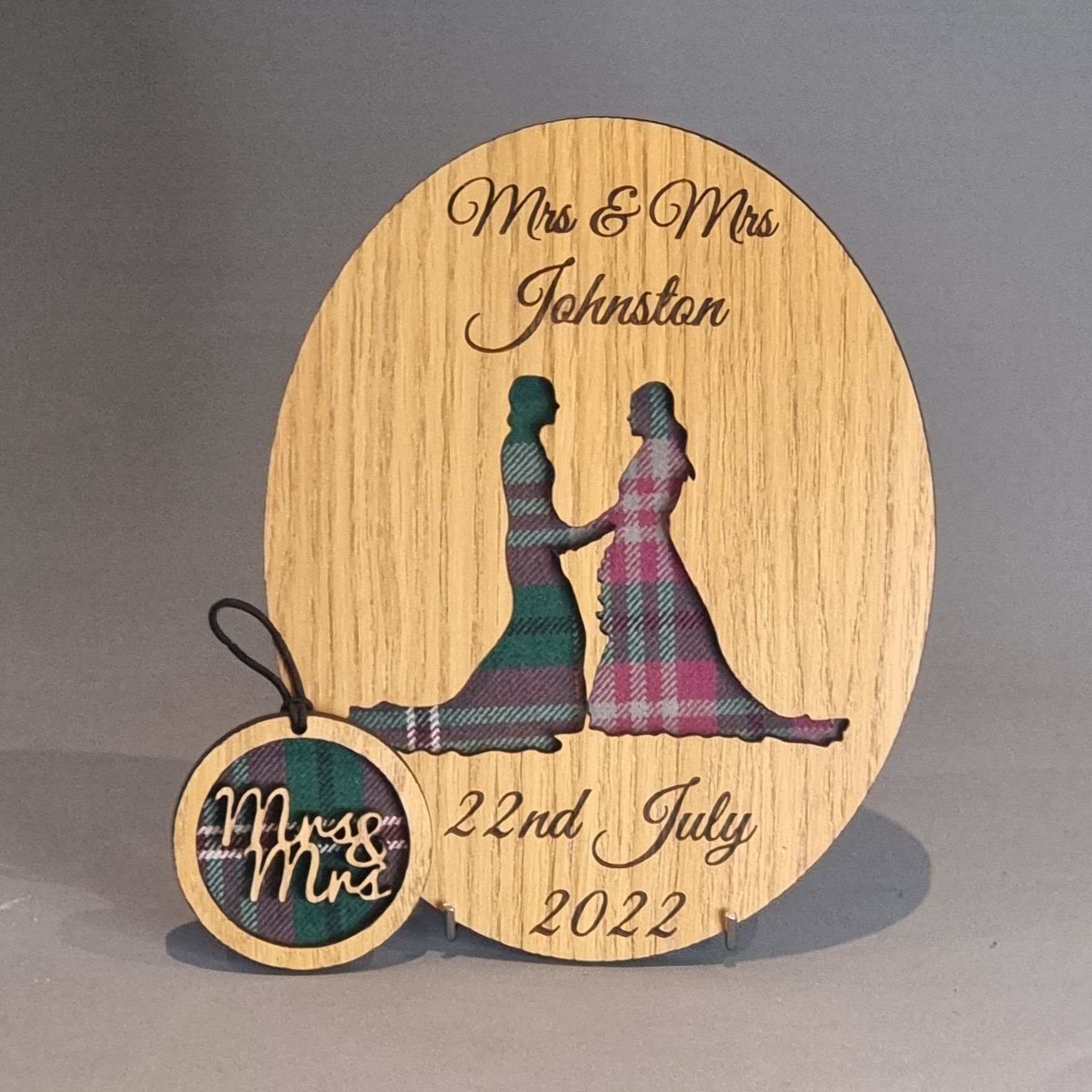 Mrs & Mrs Scottish couple Wee Wedding Frame - oval