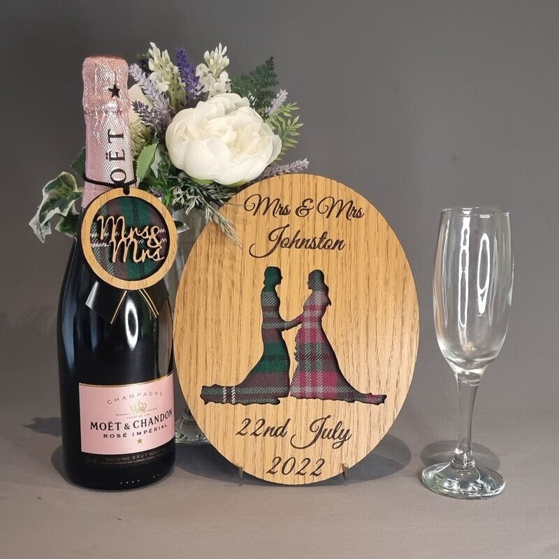 Mrs & Mrs Scottish couple Wee Wedding Frame - oval