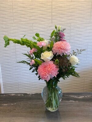 Medium Vase Arrangement