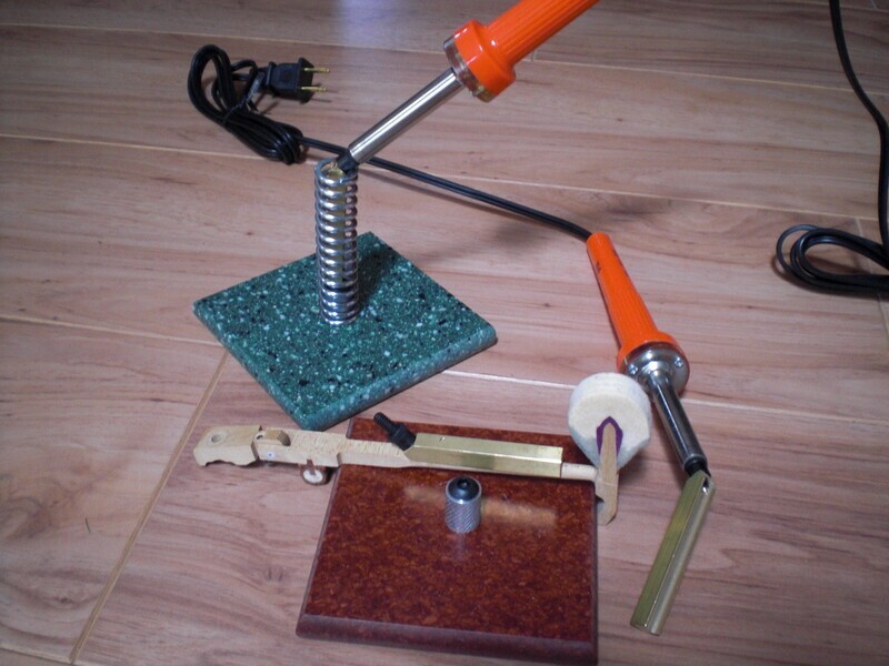 Shank Burning Iron with Safety Stand 2.0