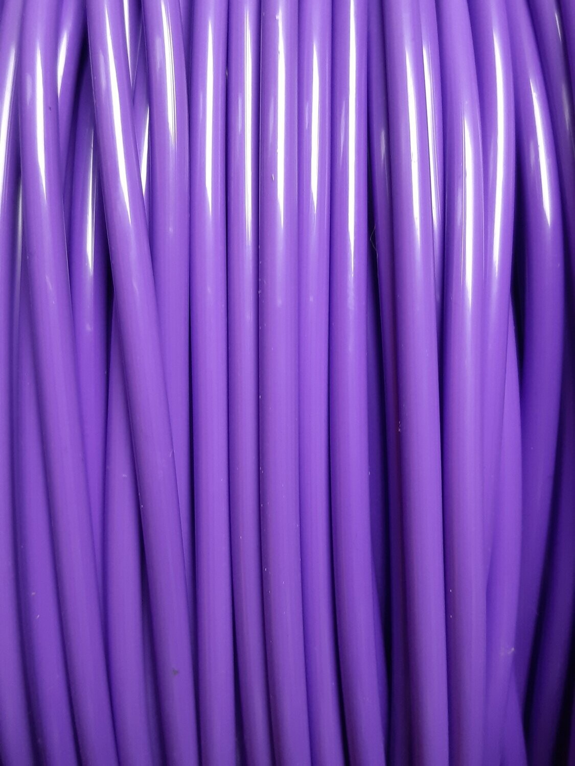 FIL VIOLET CREUX DE 4mm DE DIAMETRE (environ)