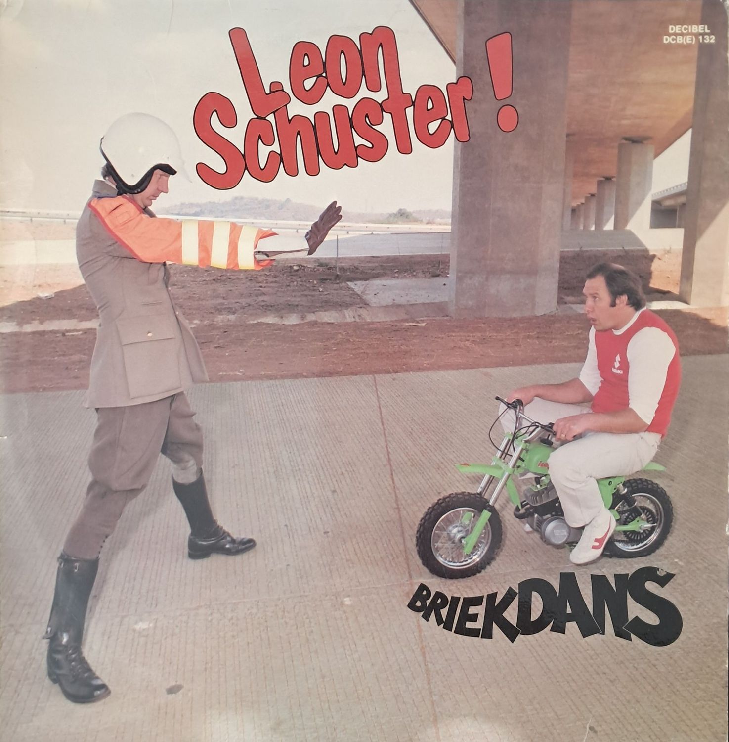 Leon Schuster – Briekdans (1984) Leon Schuster – Briekdans (1984)