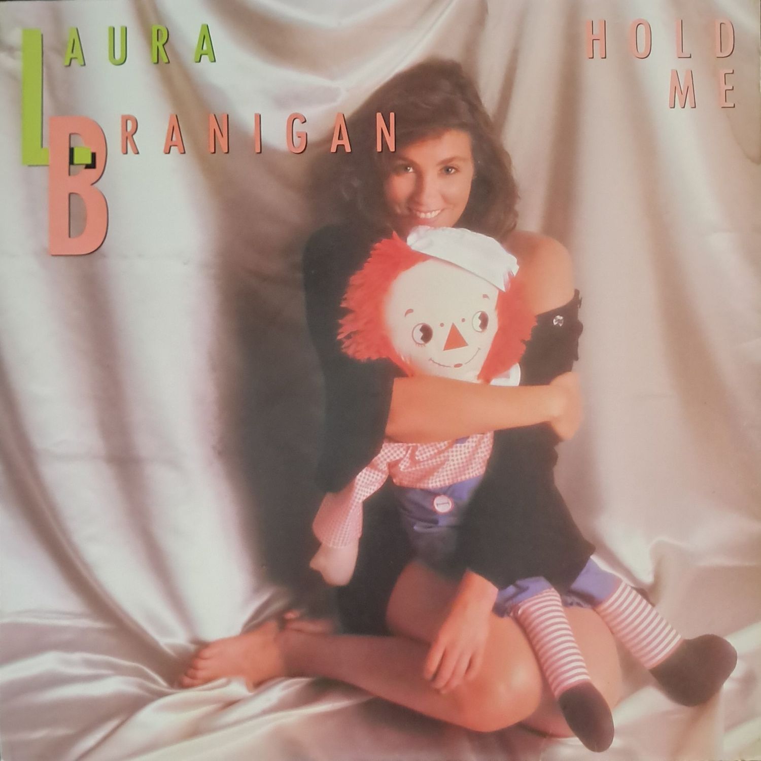 Laura Branigan – Hold Me (1985) Laura Branigan – Hold Me (1985)