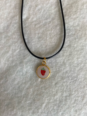 Collana Fragola I
