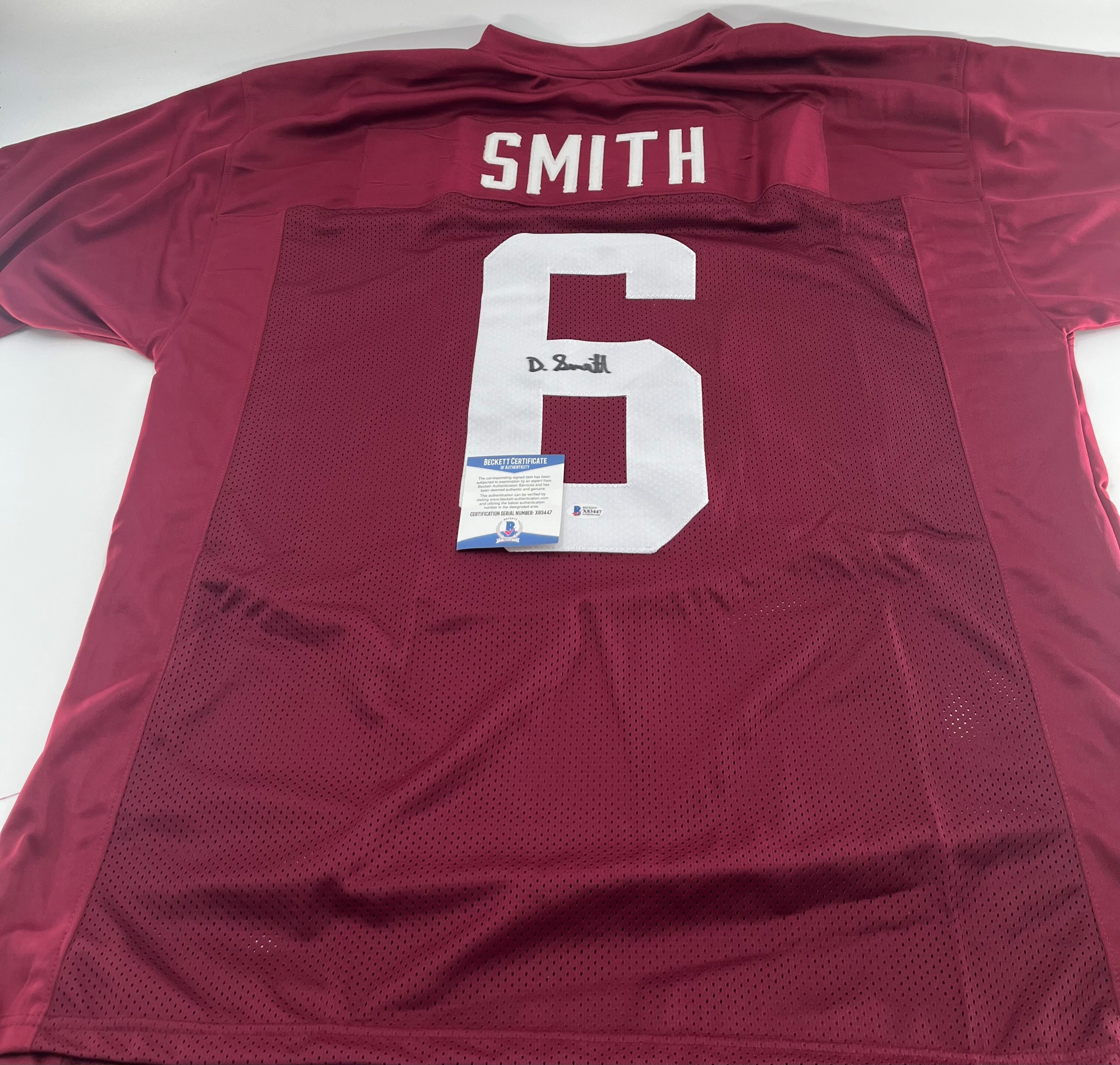 DeVonta Smith Signed Jersey (Beckett COA)