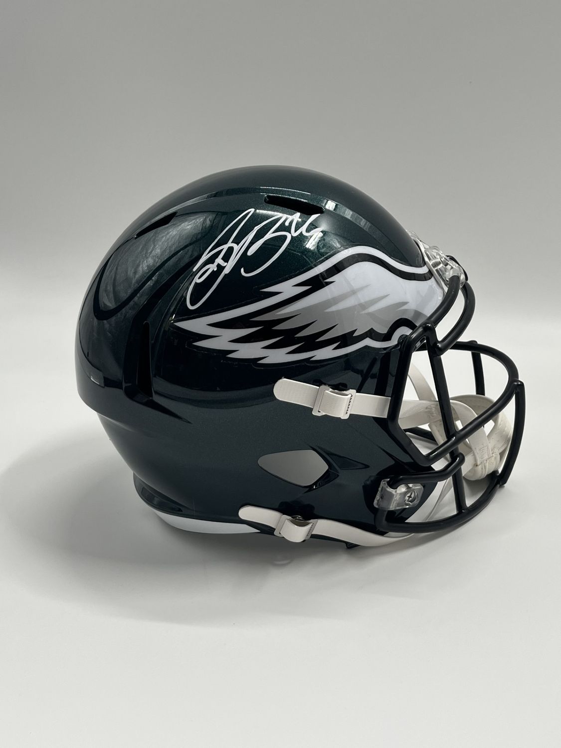 Saquon Barkley Signed Eagles Full-Size Speed Helmet (Beckett)
