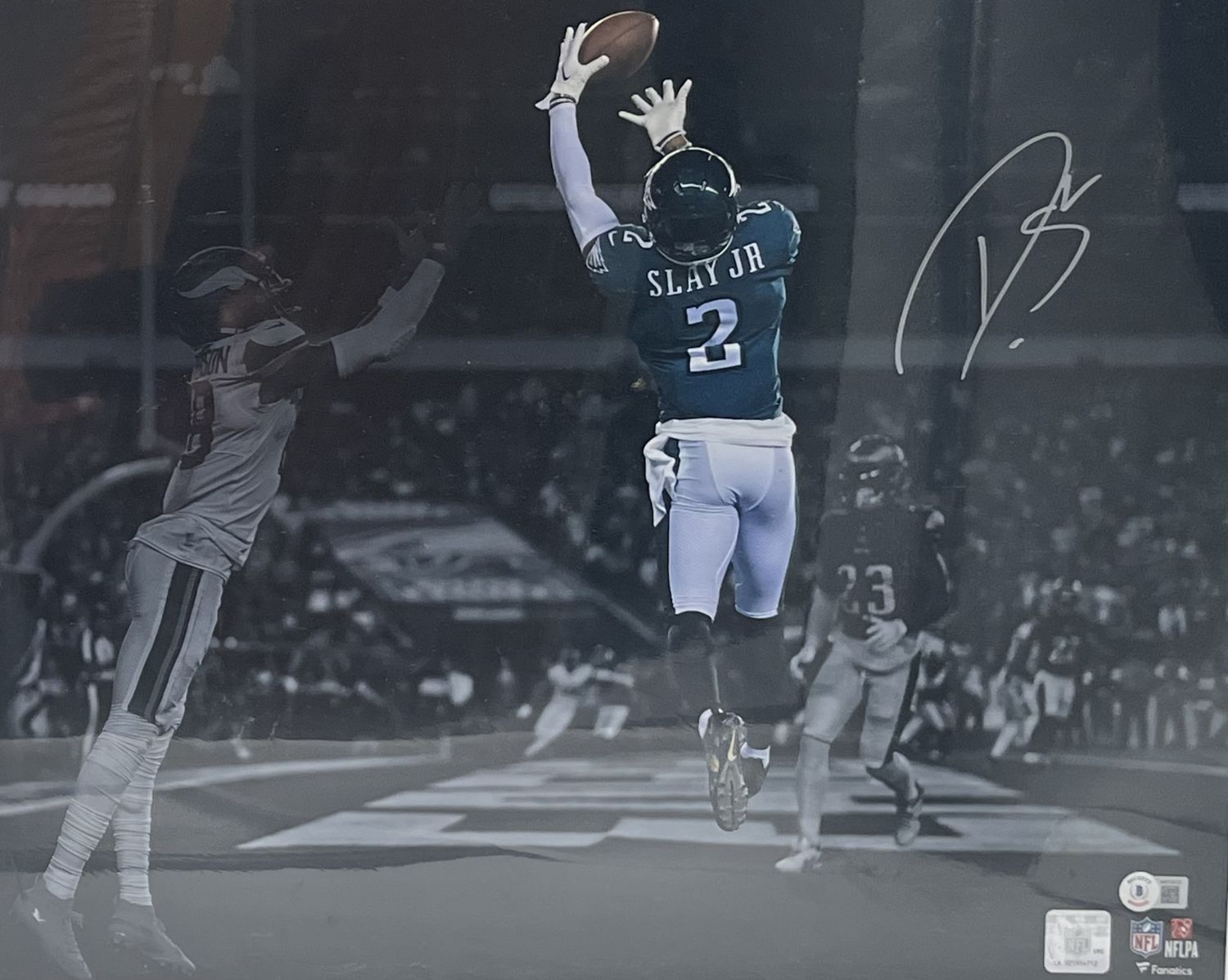 Darius &quot; BIG PLAY&quot;  Slay Autographed 16x20 Spotlight Photo (Beckett)