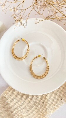 Laura Curb Link Oval Hoops