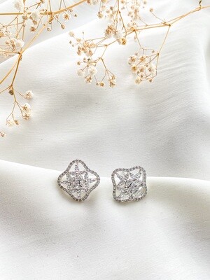 Ivy Clustered Cz Diamond Square Studs Earring