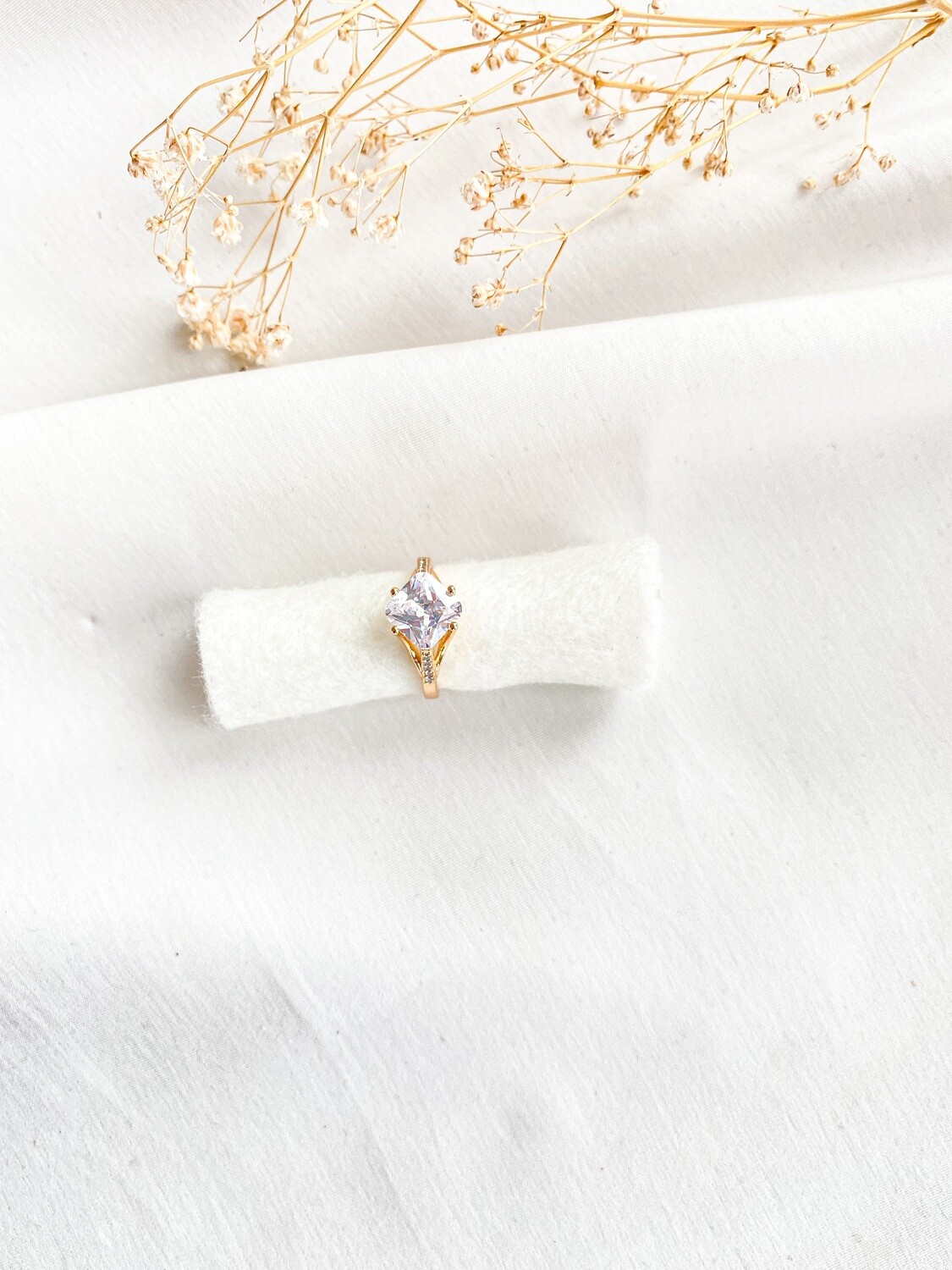 Amy Gold Prong Set Diamond Ring