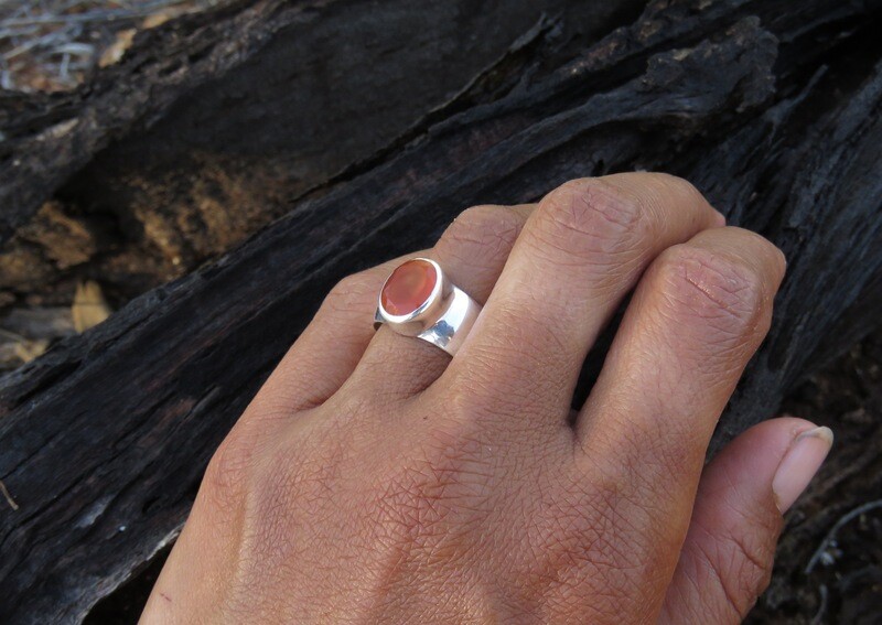 Sterling Silver Carnelian Gemstone Ring RI-958