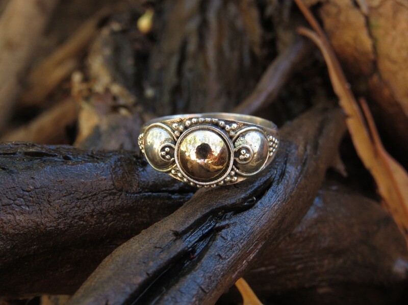 Sterling Silver and 18k Gold Highlight Bali Women&#39;s Ring SR-331