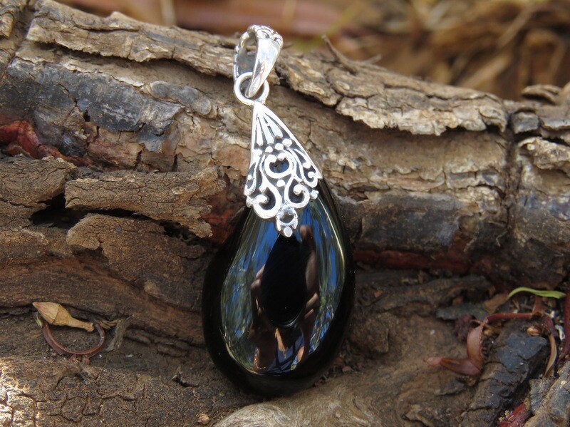 Sterling Silver Black Onyx Gemstone Pendant SP-1125
