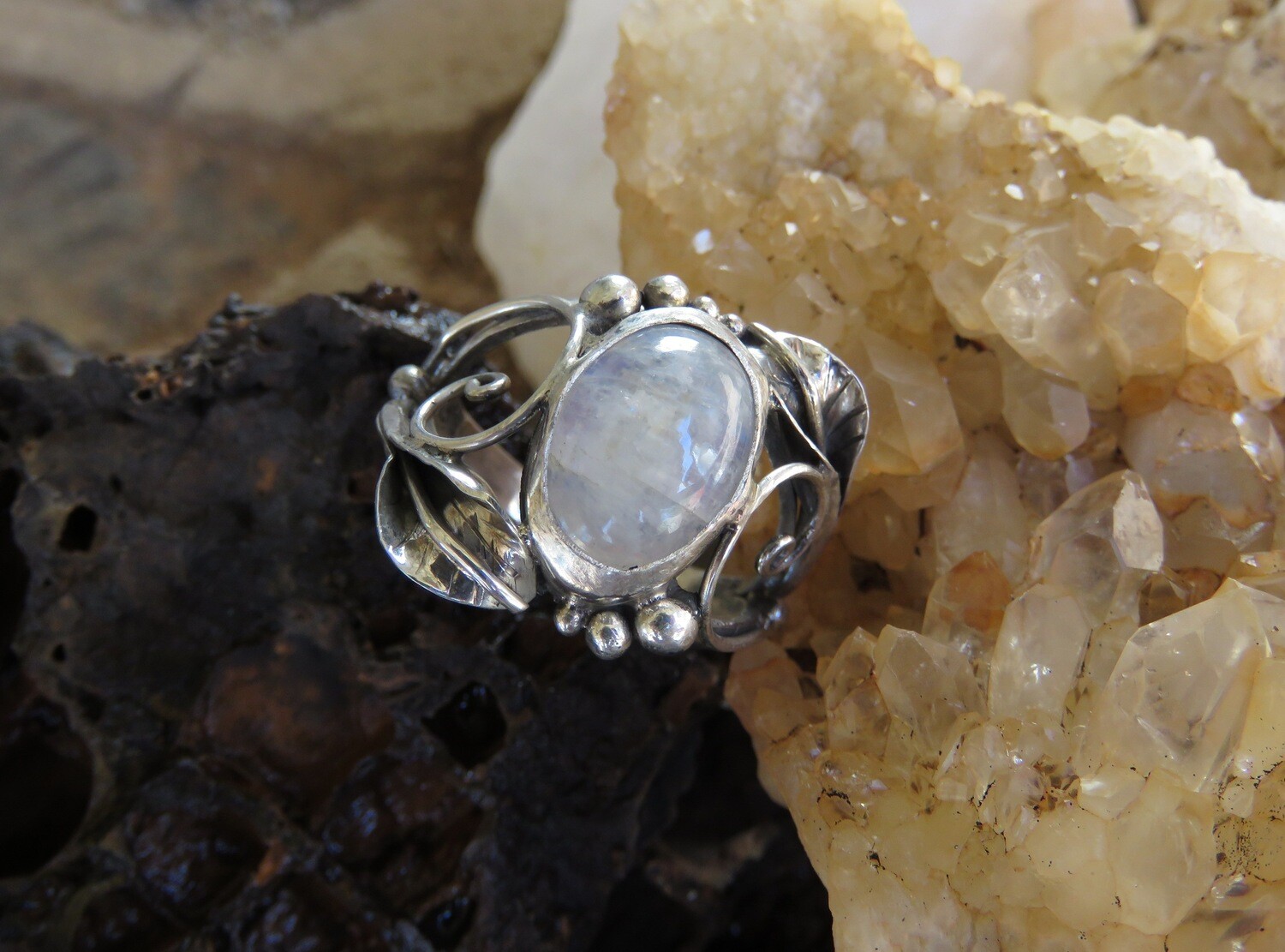 Sterling Silver Rainbow Moonstone Leaf Design Ring RI-992