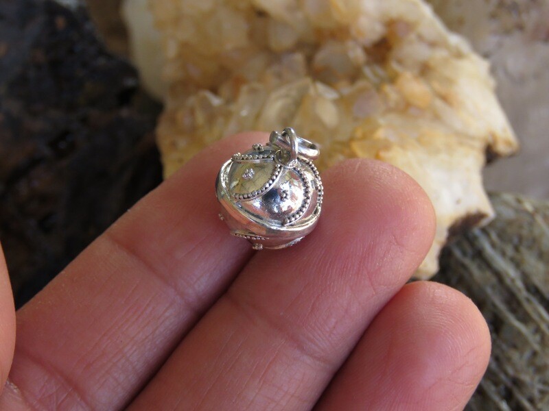 Sterling Silver 14mm Swirl Design Chime Ball Pendant CH-406