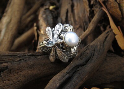 Sterling Silver and Pearl Dragonfly Ring RI-1009
