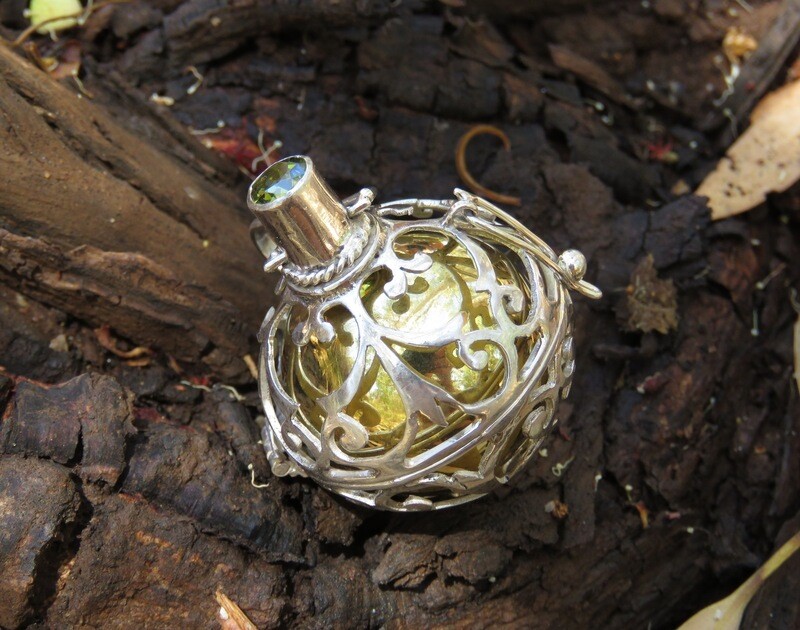 Sterling Silver Peridot 28mm Harmony Ball Pendant HB-475