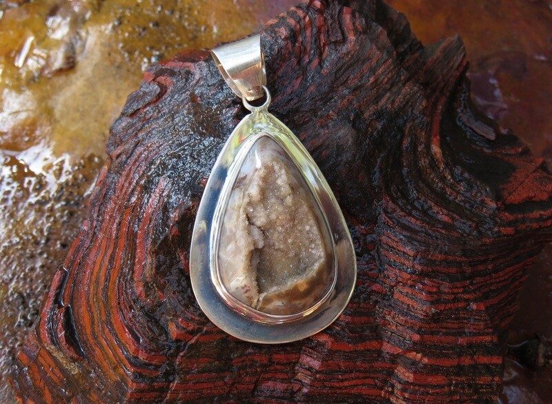 Sterling Silver Teardrop Druzy Gemstone Pendant SP-1160
