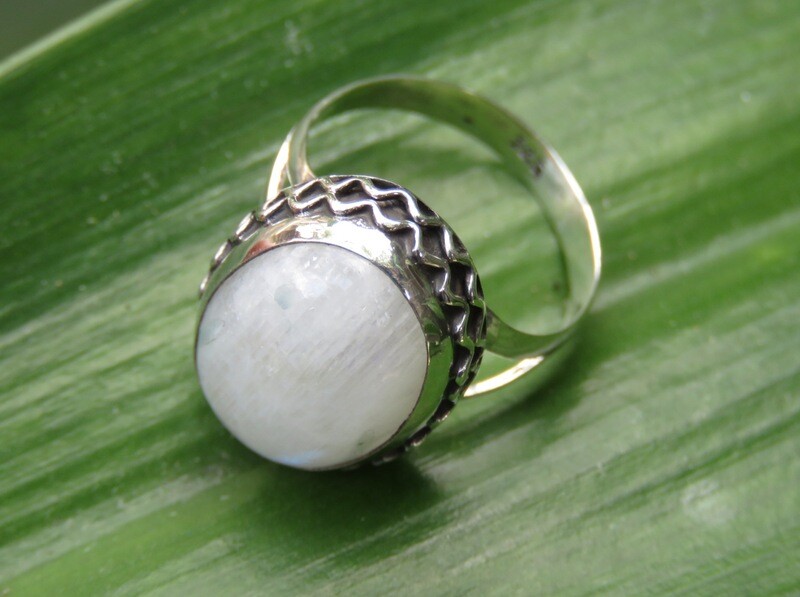 Sterling silver, Rainbow moonstone, Bali style, Women&#39;s ring RI-1006