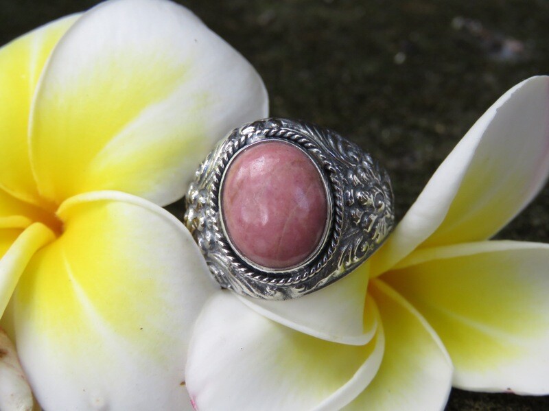 Sterling silver, Rhodocrosite Gemstone, Bali Motif Ring RI-1014