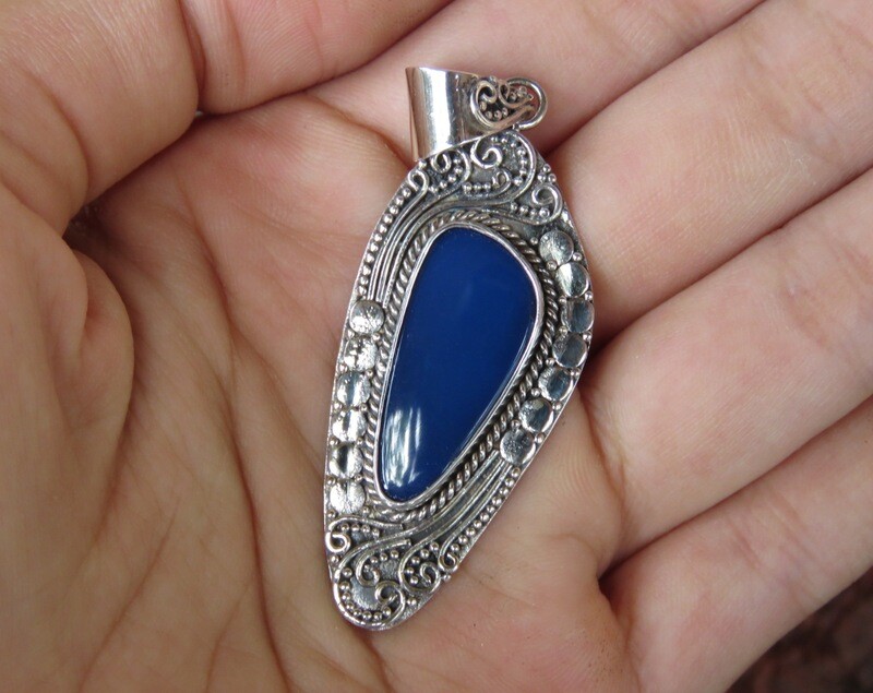 Sterling Silver, Agate Gemstone, Bali Motif, Women&#39;s Pendant SP-1165
