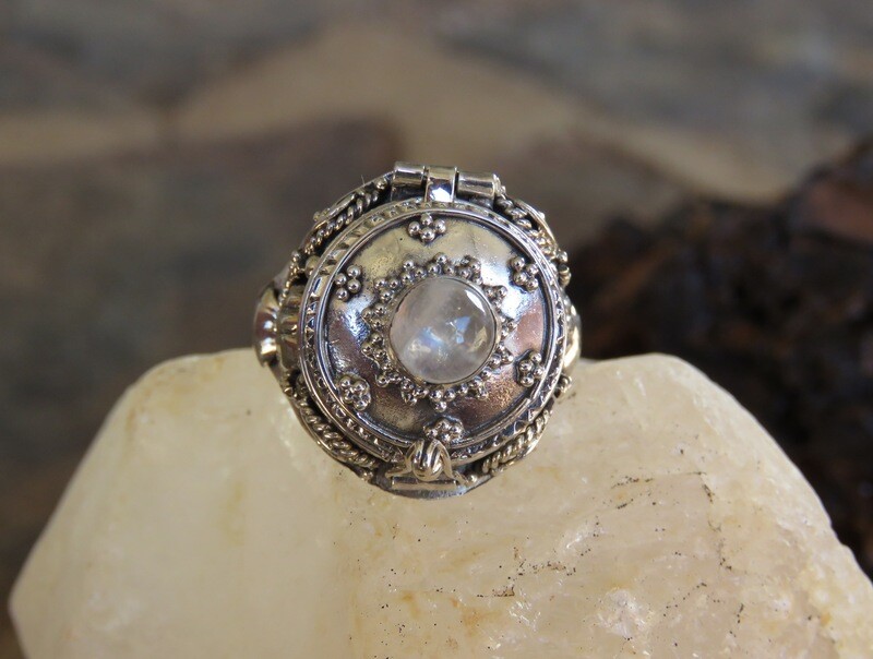Sterling Silver Rainbow Moonstone Locket Ring LR-109