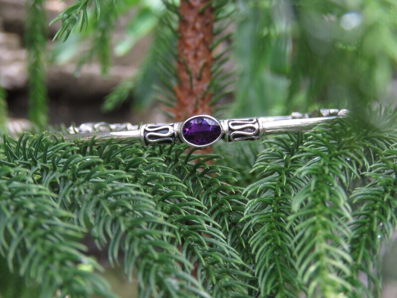 Sterling Silver, Amethyst, Tribal Motif, Women&#39;s Bangle SBB-631