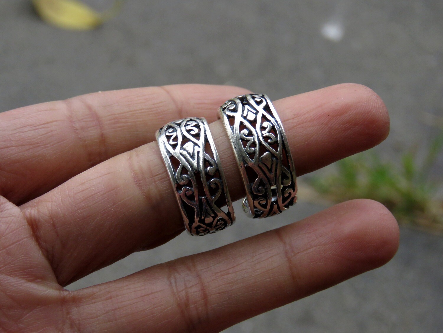 Sterling Silver Half Hoop Huggie Earrings SE-424