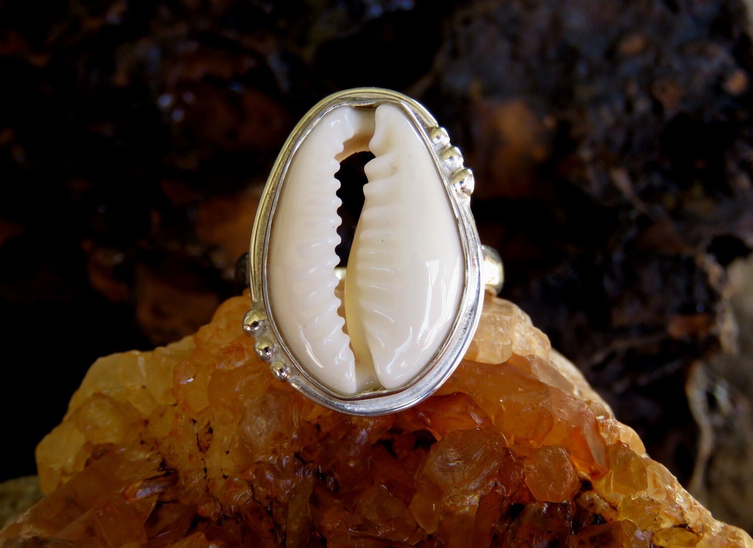 Handmade Sterling Silver Cowrie Shell Ring RI-988