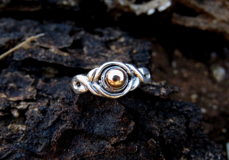 Sterling Silver Ring with 18k Gold Highlights SR-344