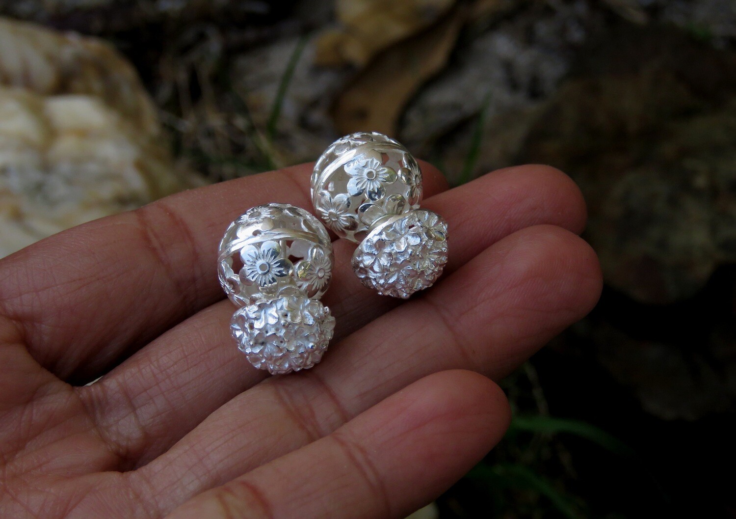 Sterling Silver Frangipani and Flower Design Subeng Earrings SE-426