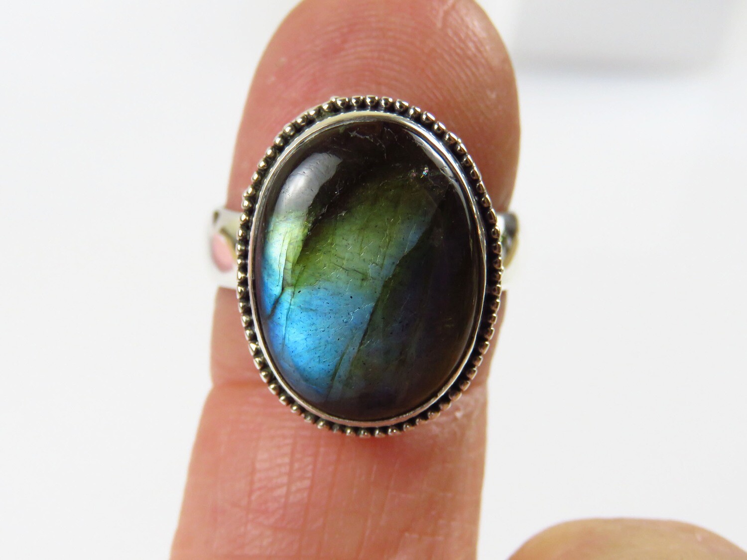 Sterling Silver, Labradorite, Oval Shape, Gemstone Ring RI-1046