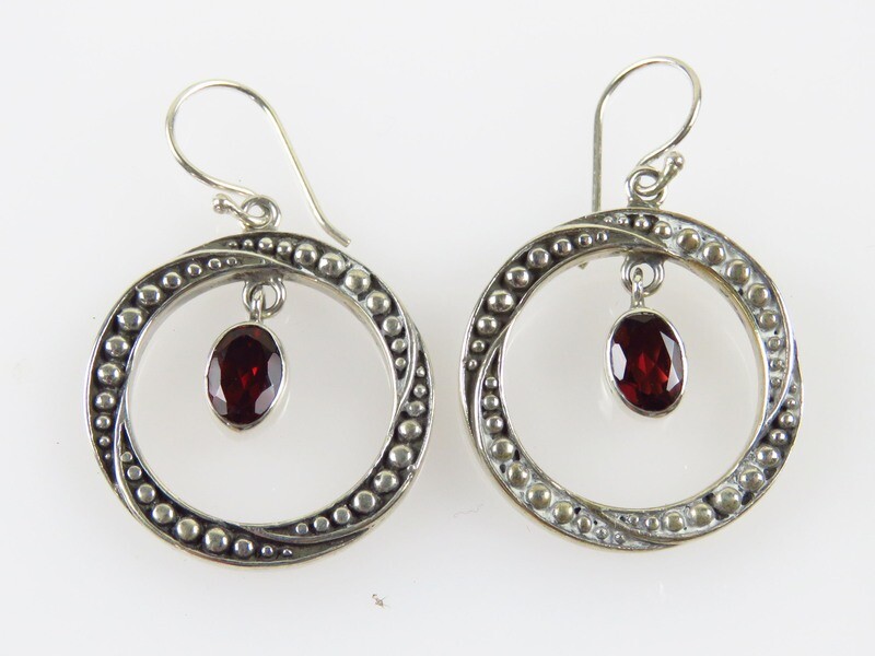 Sterling Silver, Garnet Gemstone, Dangle Earrings ER-1114