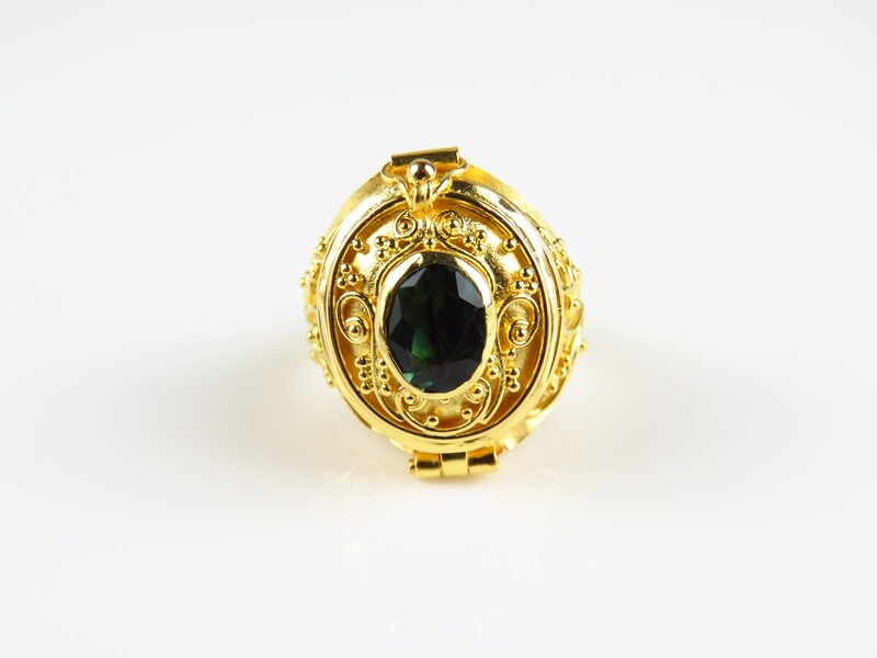18k Gold Plated, Green Quartz, Locket Ring GPR-223