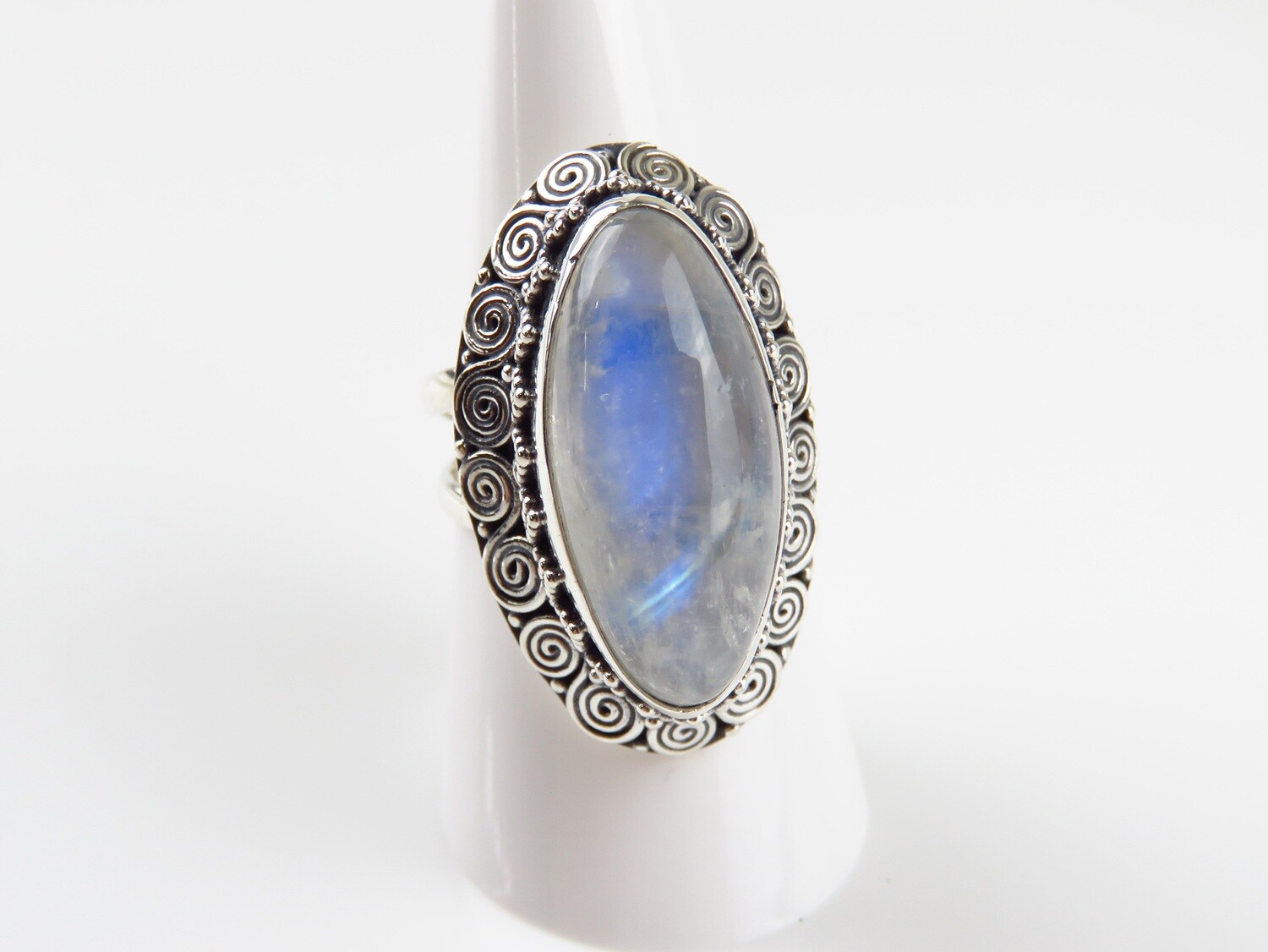 Sterling Silver, Rainbow Moonstone, Gemstone Ring RI-1078