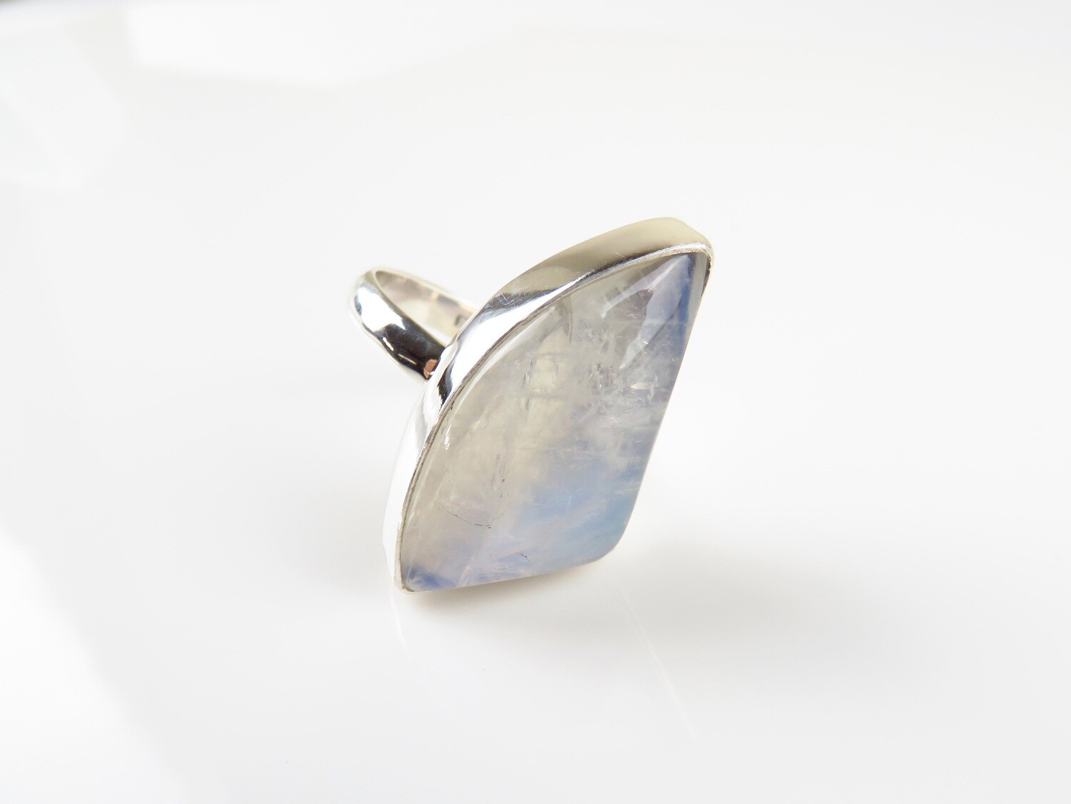 Sterling Silver, Rainbow Moonstone, Gemstone Ring RI-1081