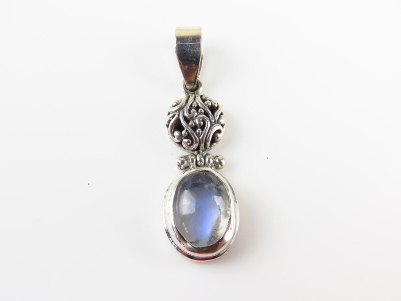 Sterling Silver, Rainbow Moonstone, Gemstone Pendant SP-1208