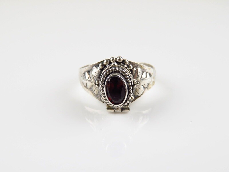 Sterling Silver, Garnet Gemstone, Bali Motif, Locket Ring LR-125