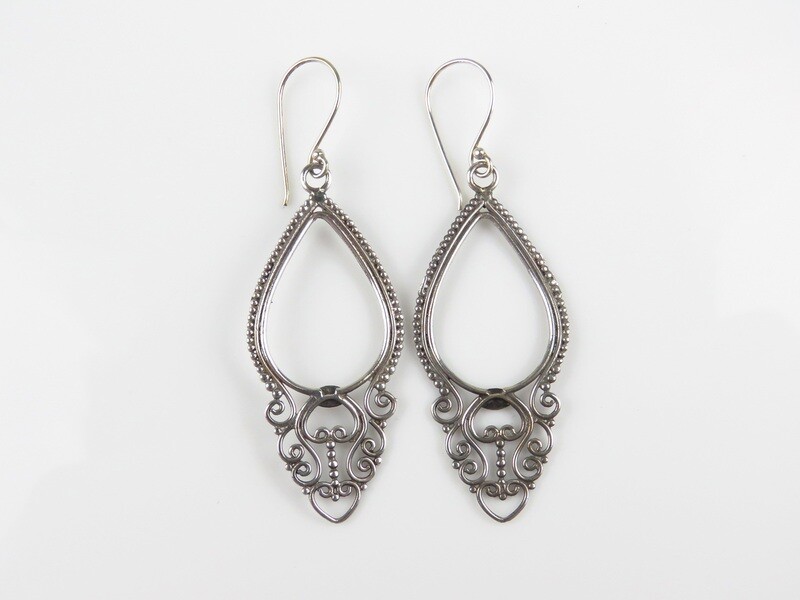 Sterling Silver, Dangle Earrings SE-440