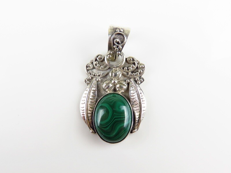 Sterling Silver, Malachite, Leaf Design, Gemstone pendant SP-1219