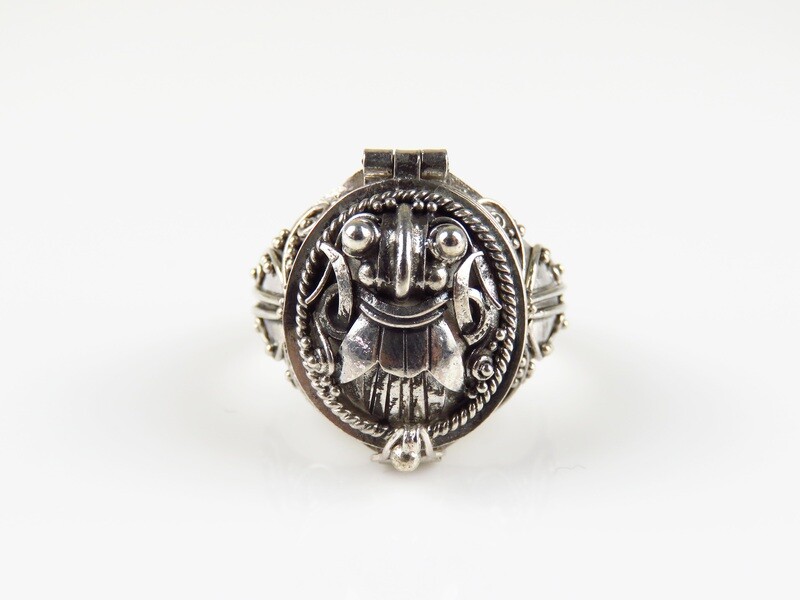 Sterling Silver, Bali Design, Locket Ring LR-133