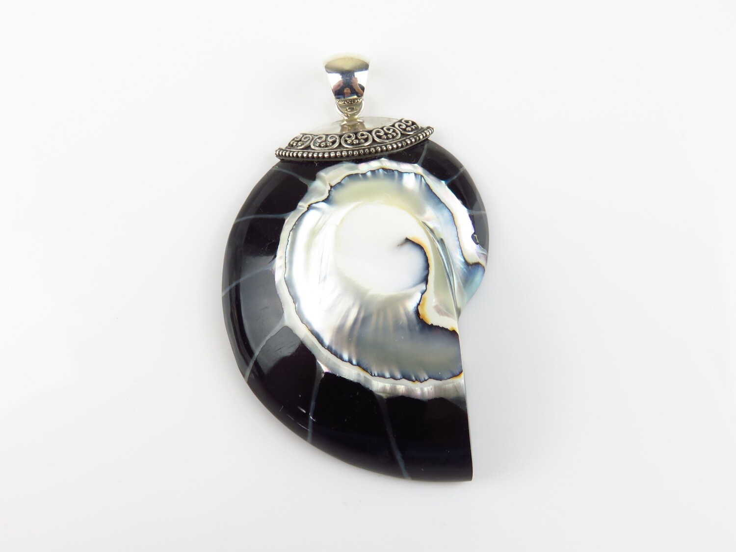 Sterling silver, Black color, Nautilus, Shell Pendant SHP-115