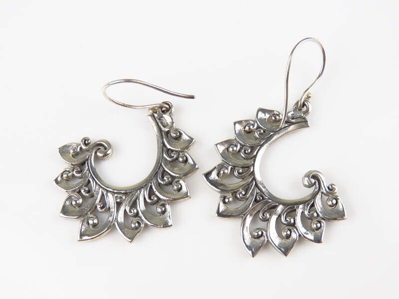 Sterling Silver, Bali Dangle Earrings SE-451